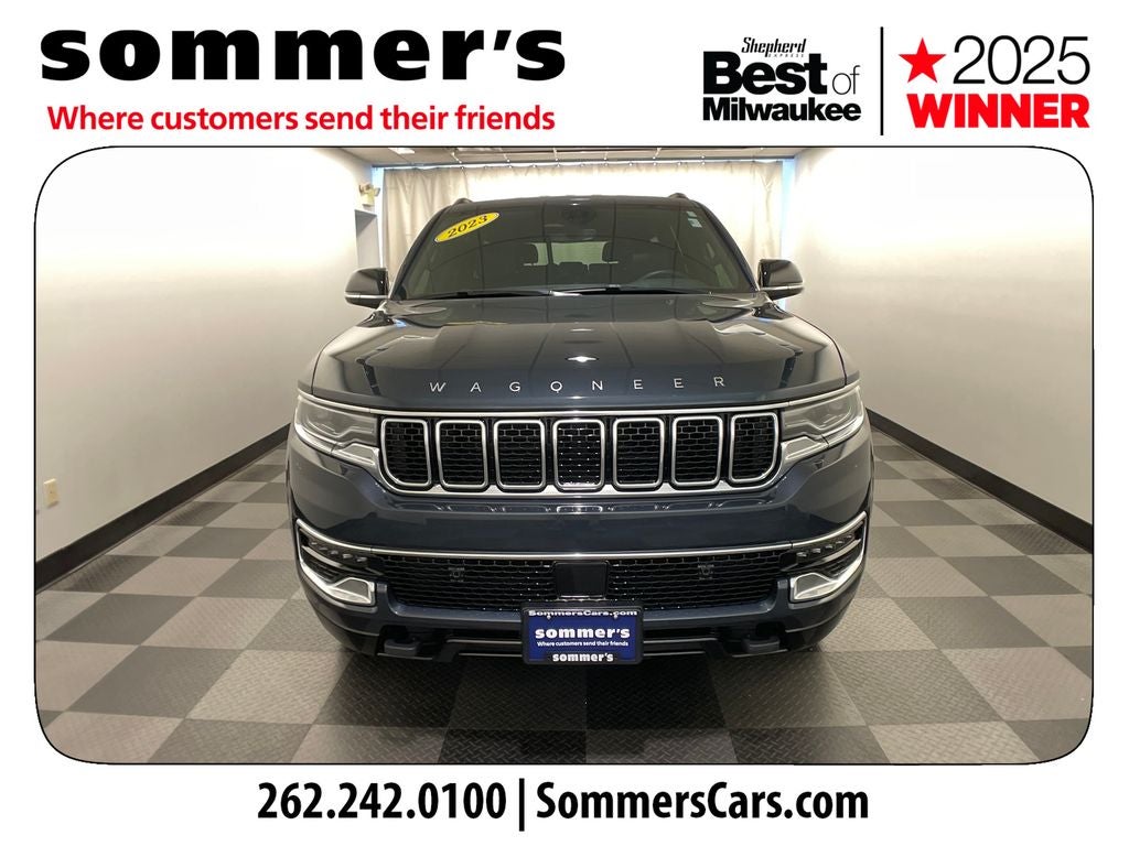 2023 Jeep Wagoneer Base