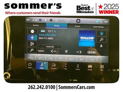 2023 Jeep Wagoneer Base