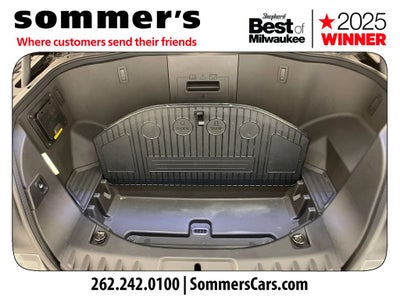 2023 Ford F-150 Lightning XLT