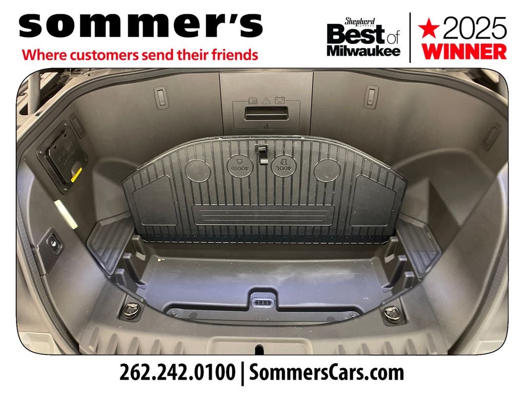 2023 Ford F-150 Lightning XLT