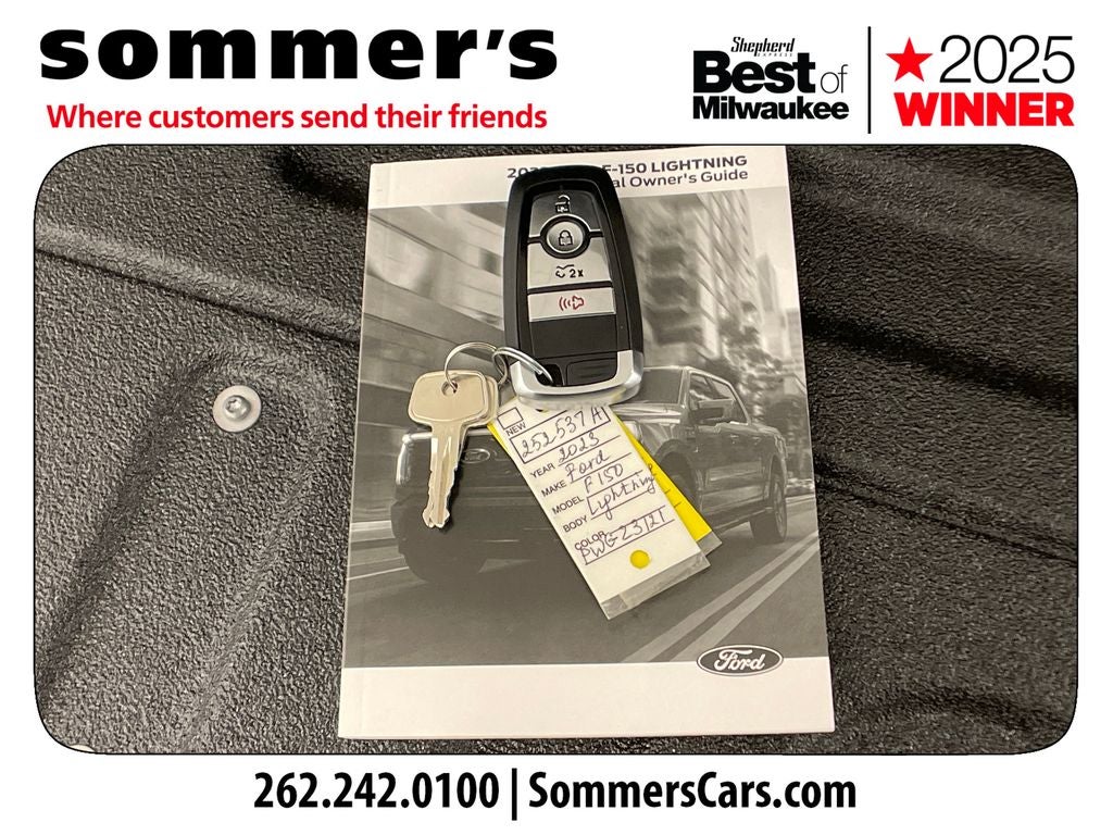 2023 Ford F-150 Lightning XLT