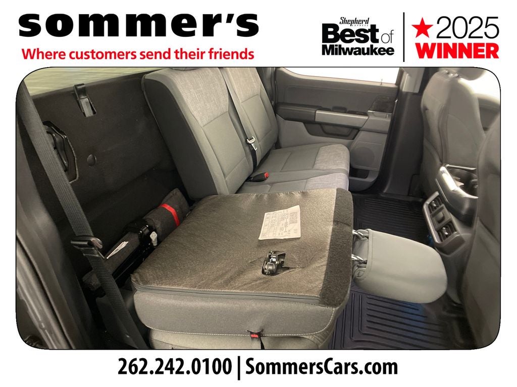 2023 Ford F-150 Lightning XLT