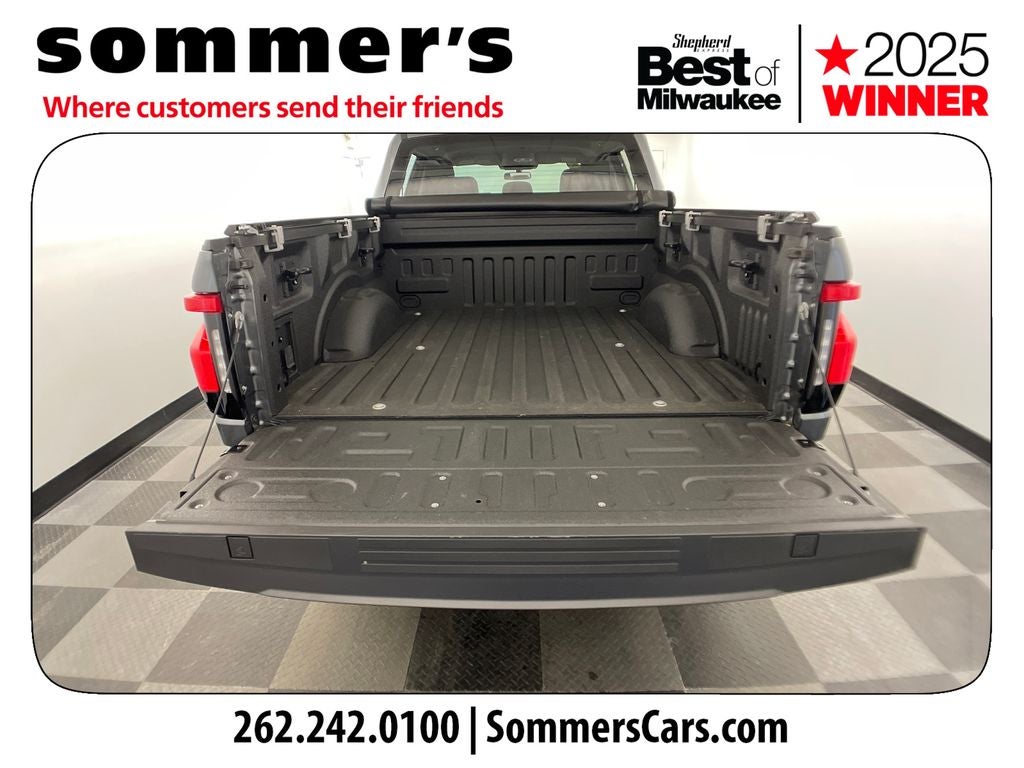 2023 Ford F-150 Lightning XLT