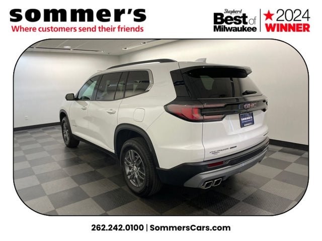 2025 GMC Acadia Elevation