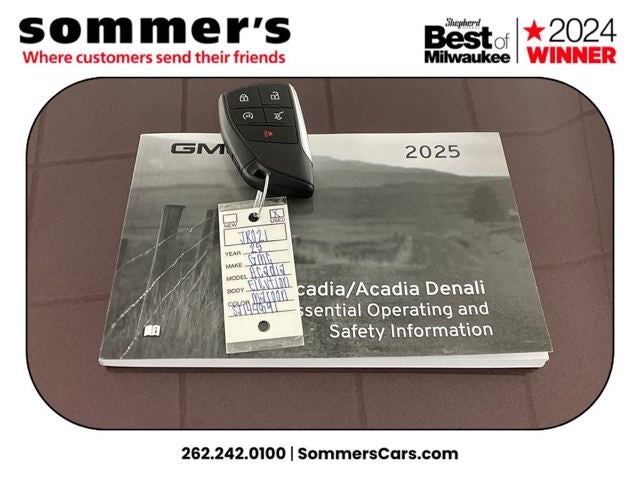 2025 GMC Acadia Elevation