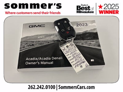 2023 GMC Acadia AT4