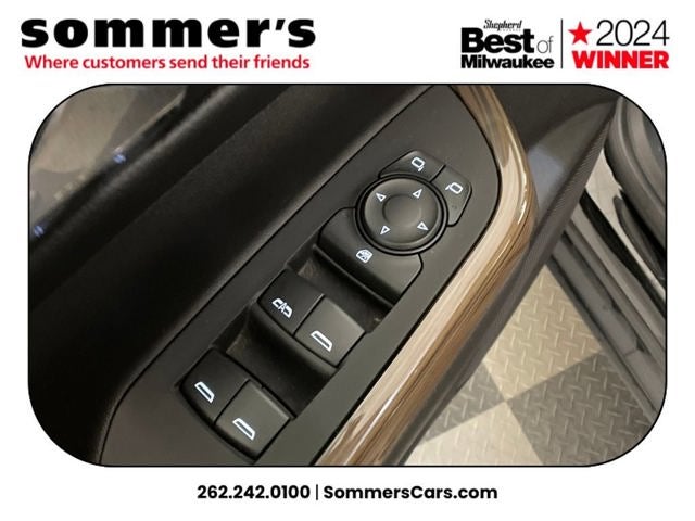 2023 GMC Acadia SLE ELEVATION