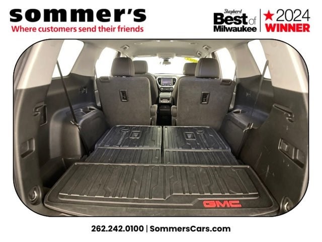 2023 GMC Acadia SLE ELEVATION