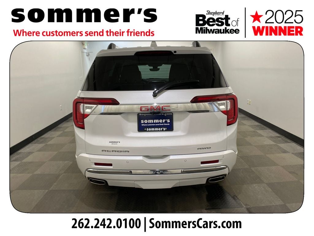 2023 GMC Acadia Denali