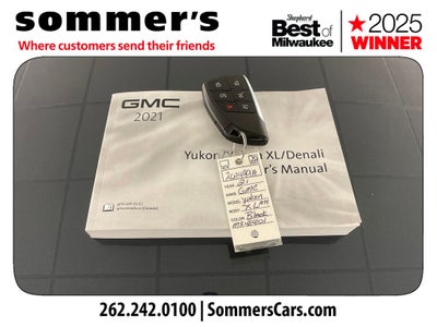 2021 GMC Yukon XL AT4