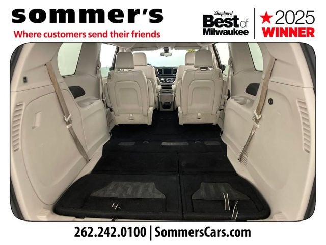 2018 Chrysler Pacifica Touring L