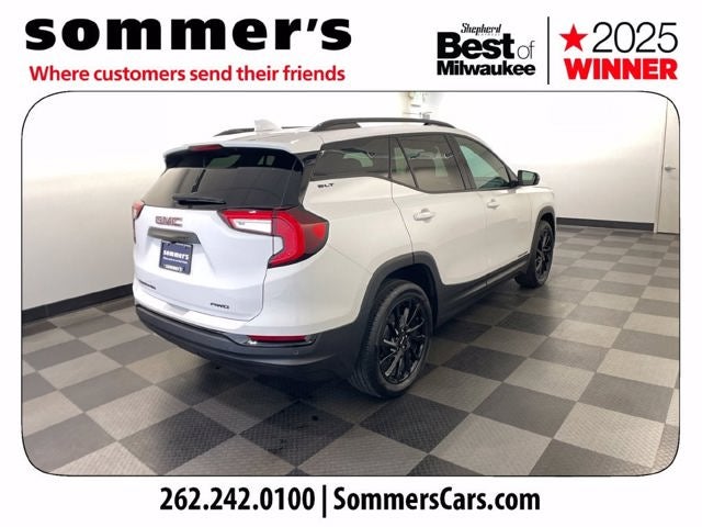 2024 GMC Terrain SLT