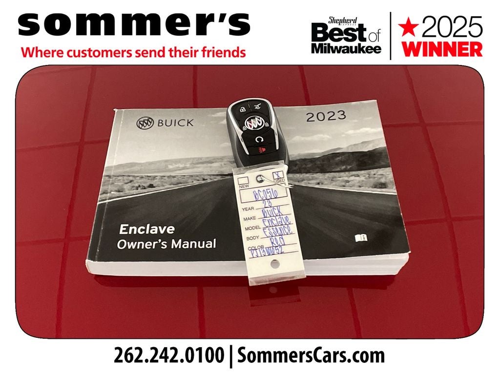 2023 Buick Enclave Essence