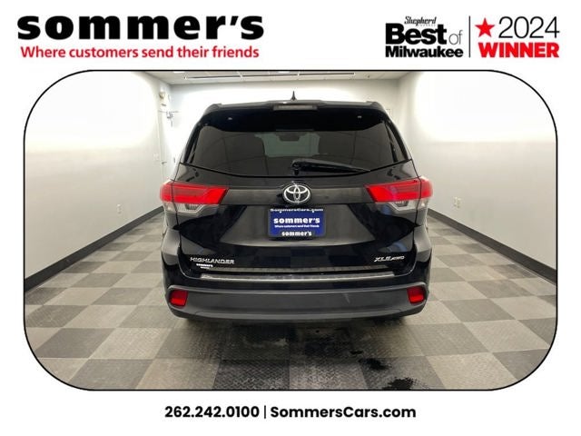 2018 Toyota Highlander SE