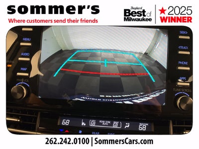 2022 Toyota Sienna XLE 8 Passenger