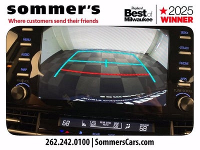 2022 Toyota Sienna XLE 8 Passenger