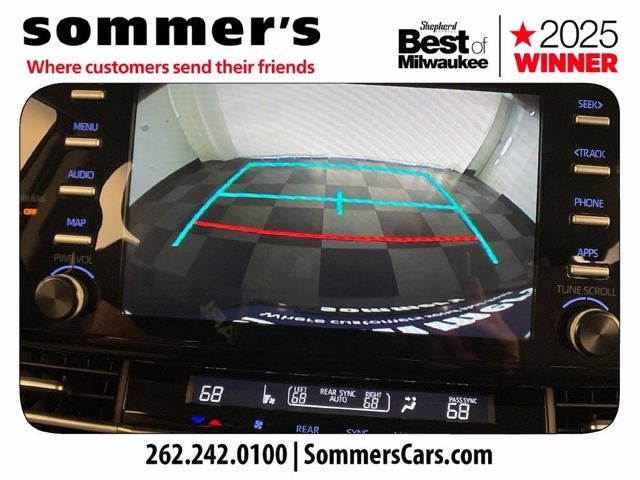 2022 Toyota Sienna XLE 8 Passenger