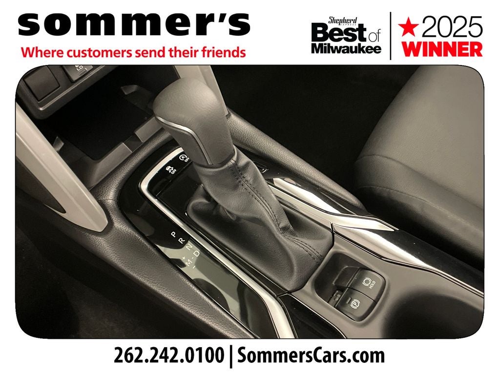 2025 Toyota Corolla Cross XLE