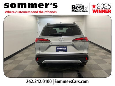 2025 Toyota Corolla Cross XLE