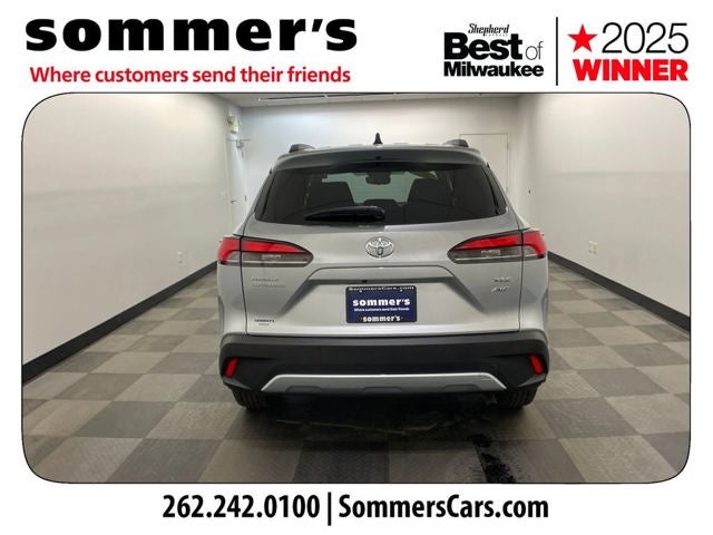 2025 Toyota Corolla Cross XLE