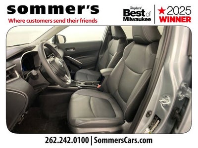 2025 Toyota Corolla Cross XLE