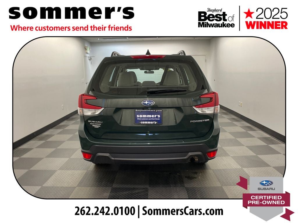 2023 Subaru Forester Base
