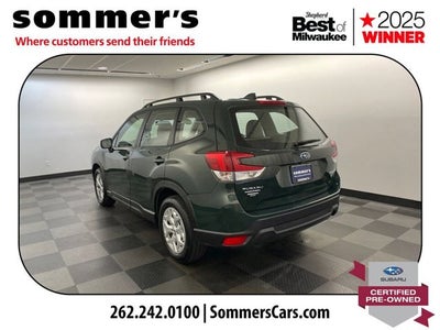 2023 Subaru Forester Base