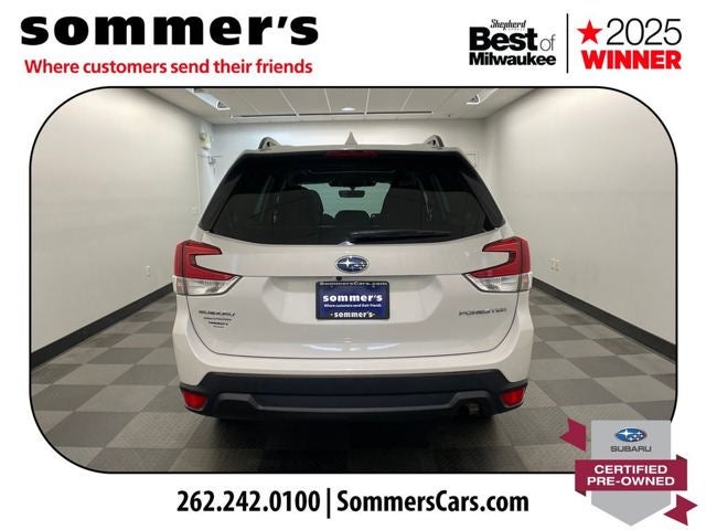 2023 Subaru Forester Premium