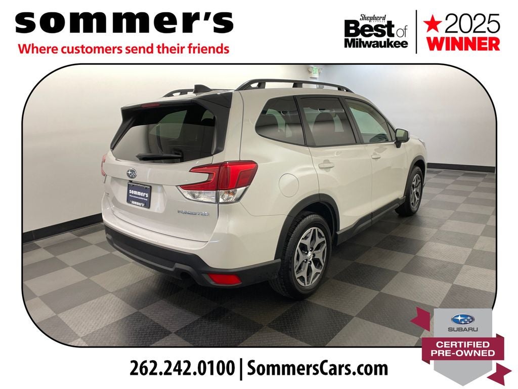 2024 Subaru Forester Premium