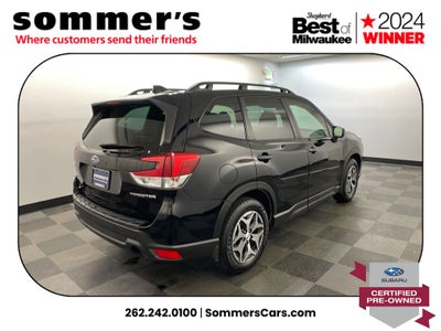 2023 Subaru Forester Premium