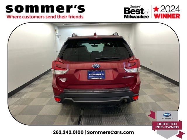 2023 Subaru Forester Premium