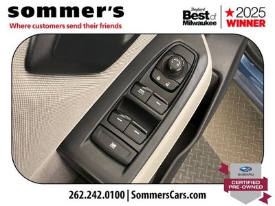 2025 Subaru Forester Base