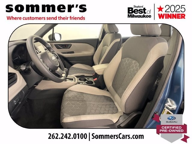 2025 Subaru Forester Base