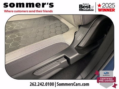 2025 Subaru Forester Base