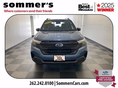 2025 Subaru Forester Base