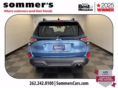 2025 Subaru Forester Base