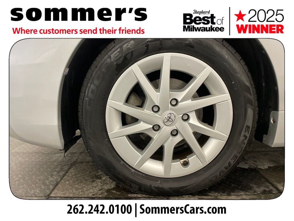 2012 Toyota Prius v Two