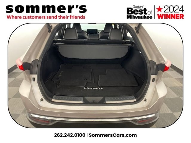 2022 Toyota Venza LE