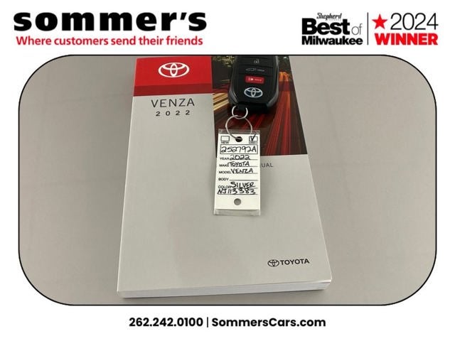 2022 Toyota Venza LE