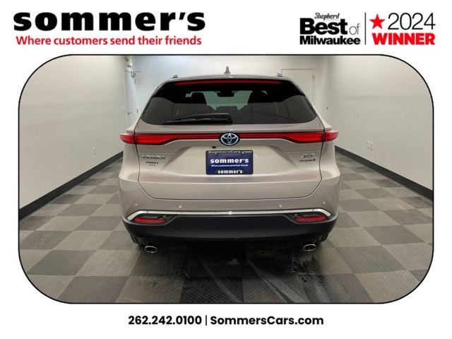 2022 Toyota Venza LE