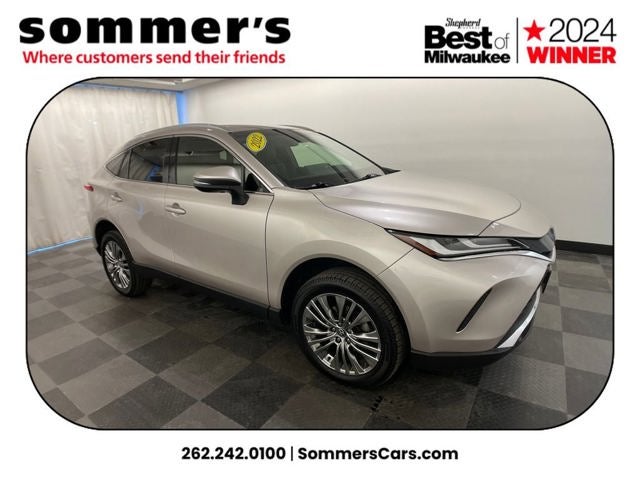 2022 Toyota Venza LE