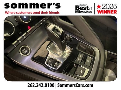 2019 Jaguar F-TYPE P300