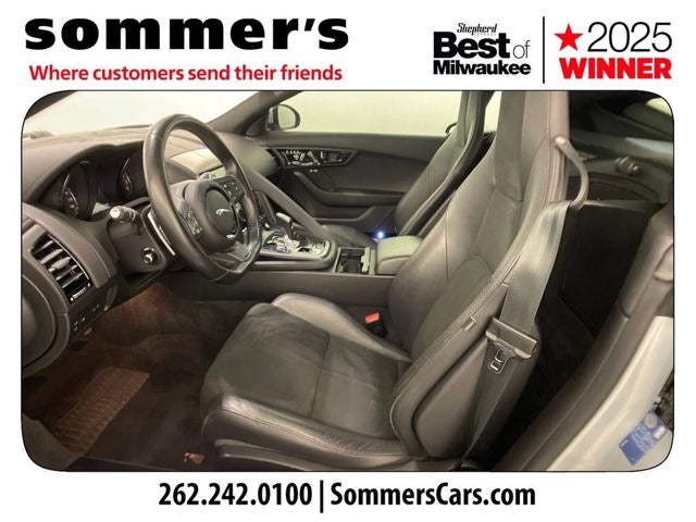 2019 Jaguar F-TYPE P300