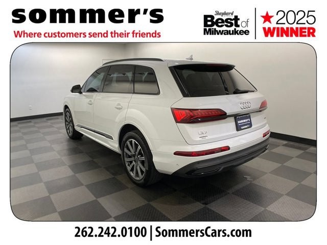 2022 Audi Q7 45 Premium Plus quattro